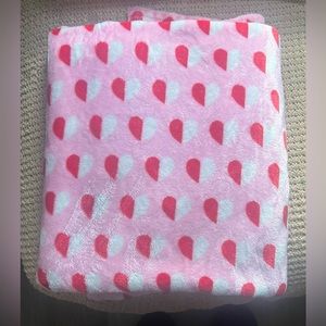 Small Heart Blanket